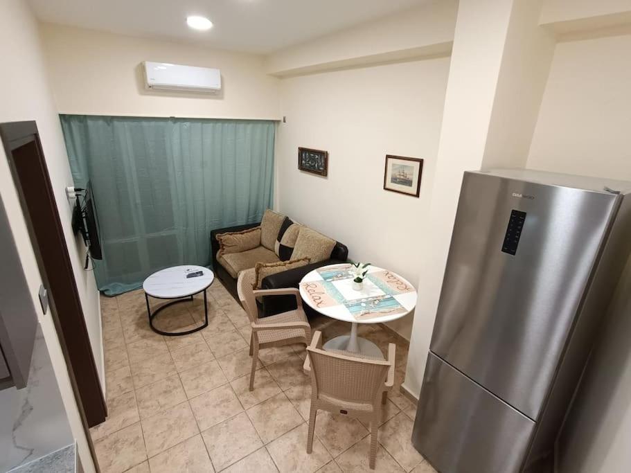 Athens Sky Suites 1 Piraeus Bagian luar foto