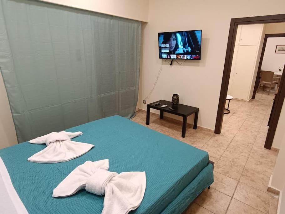 Athens Sky Suites 1 Piraeus Bagian luar foto